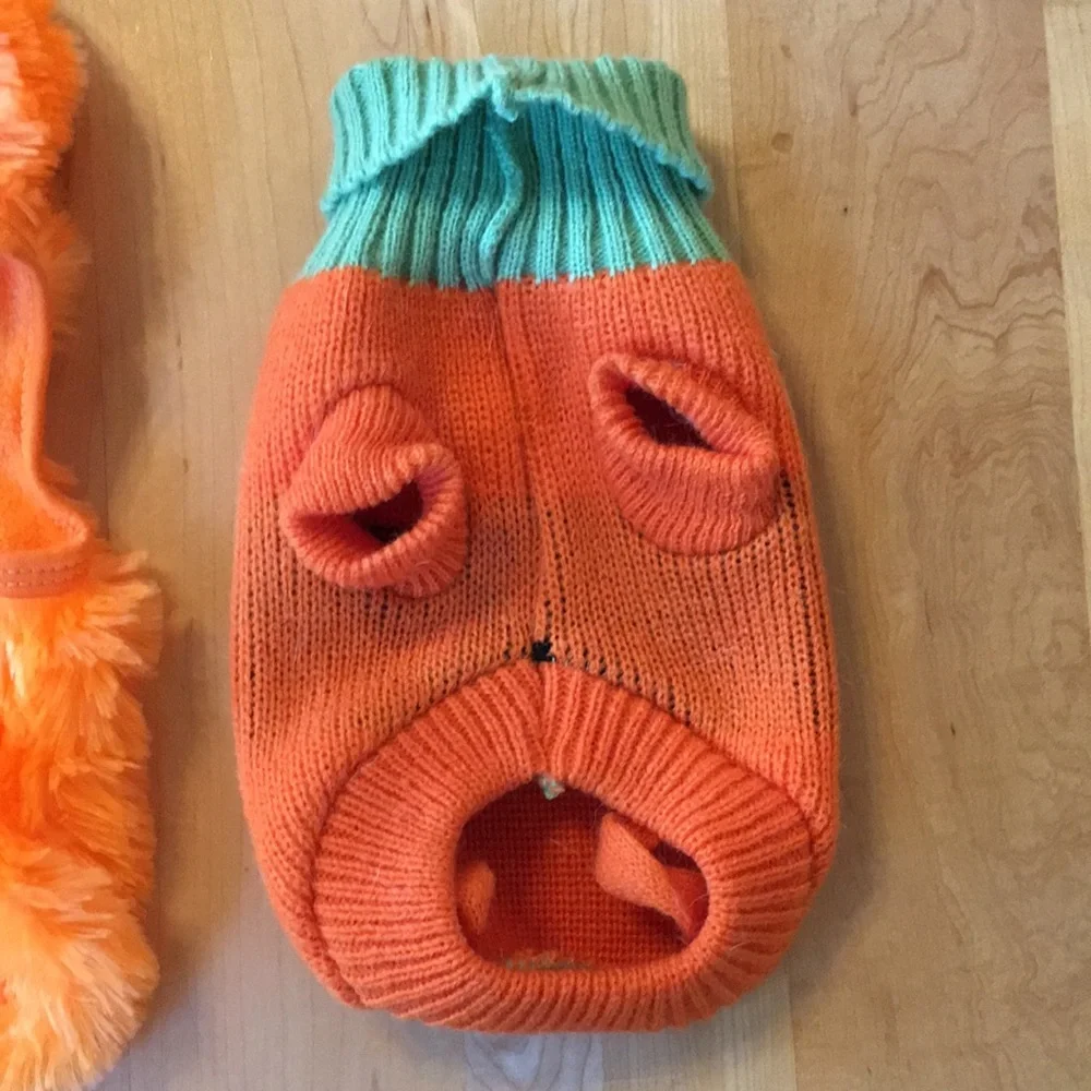 Halloween 🎃 Pumpkin Dog Sweaters XS